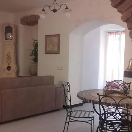 Centralissimo Apartment Levanto